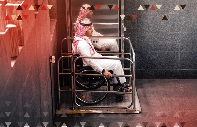 مصاعد ذوي الاحتياجات الخاصة وكبار السن من طويق مُصممة خصيصًا لتوفير تجربة تنقل آمنة وسهلة داخل المباني، مع مراعاة أعلى معايير الراحة وسهولة الاستخدام.